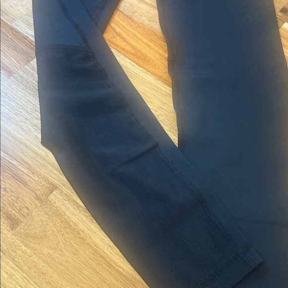 Nike Pro Black Leggjngs Women Medium NWT - Picture 4 of 5